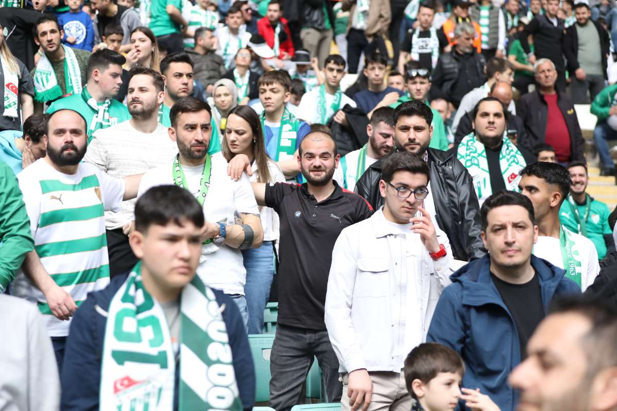 (FOTO GALERİ) BURSASPOR - 23 ELAZIĞ FK TARAFTAR FOTOĞRAFLARI - 2