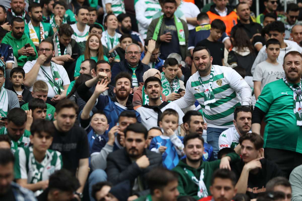 (FOTO GALERİ) BURSASPOR - 23 ELAZIĞ FK TARAFTAR FOTOĞRAFLARI - 2