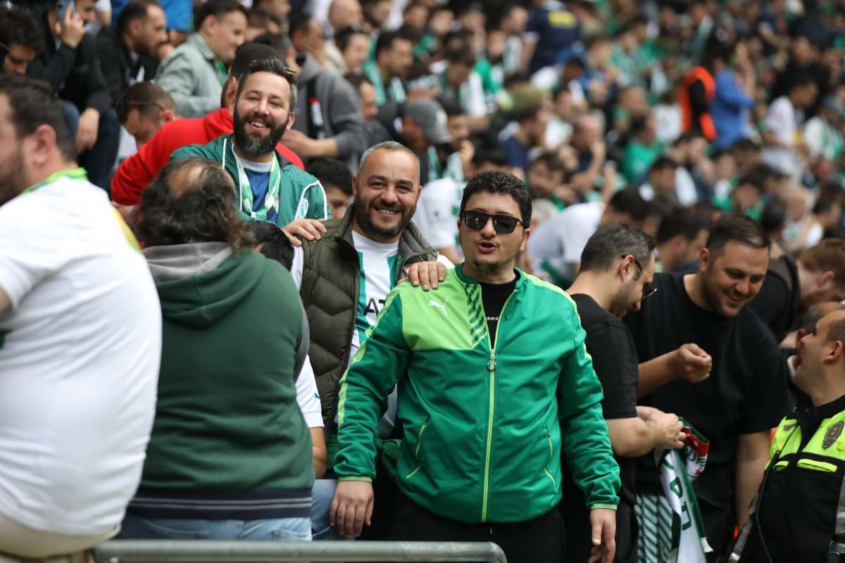 (FOTO GALERİ) BURSASPOR - 23 ELAZIĞ FK TARAFTAR FOTOĞRAFLARI - 2