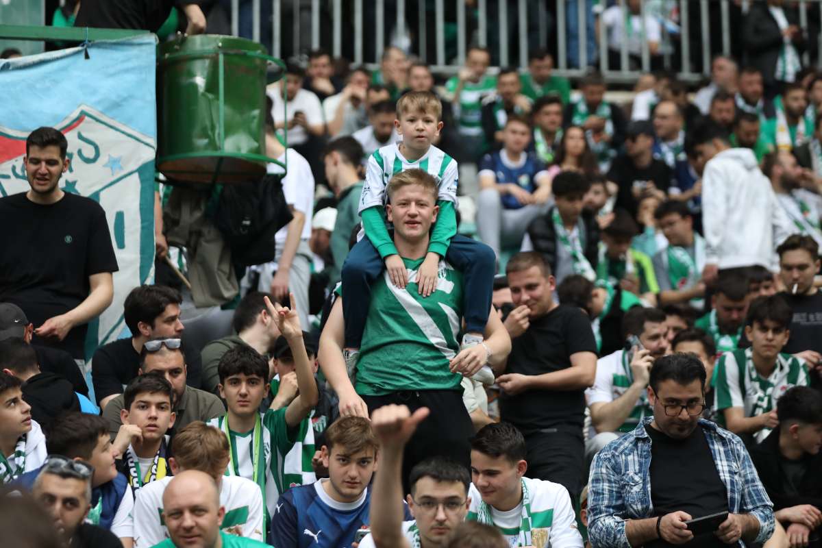 (FOTO GALERİ) BURSASPOR - 23 ELAZIĞ FK TARAFTAR FOTOĞRAFLARI - 2