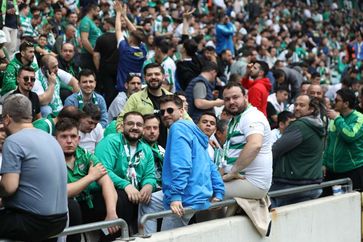 (FOTO GALERİ) BURSASPOR - 23 ELAZIĞ FK TARAFTAR FOTOĞRAFLARI - 2