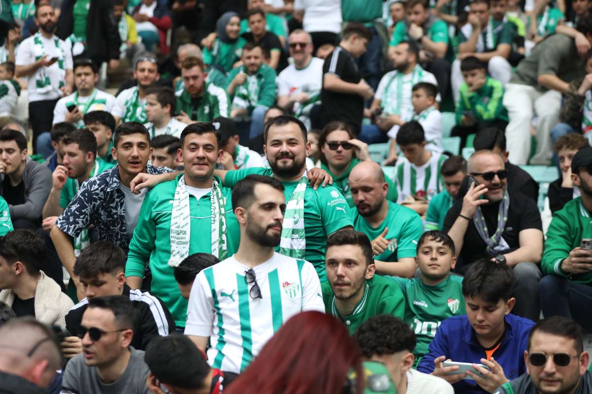 (FOTO GALERİ) BURSASPOR - 23 ELAZIĞ FK TARAFTAR FOTOĞRAFLARI - 2