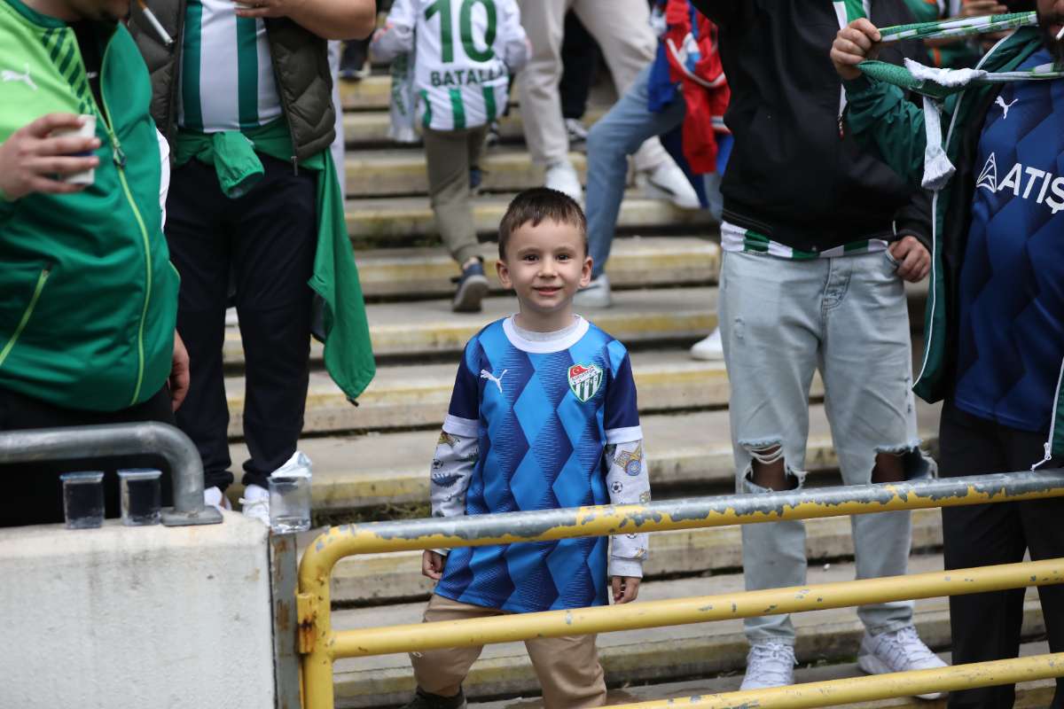 (FOTO GALERİ) BURSASPOR - 23 ELAZIĞ FK TARAFTAR FOTOĞRAFLARI - 2