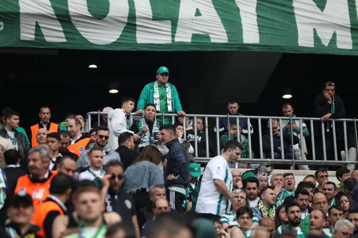 (FOTO GALERİ) BURSASPOR - 23 ELAZIĞ FK TARAFTAR FOTOĞRAFLARI - 2