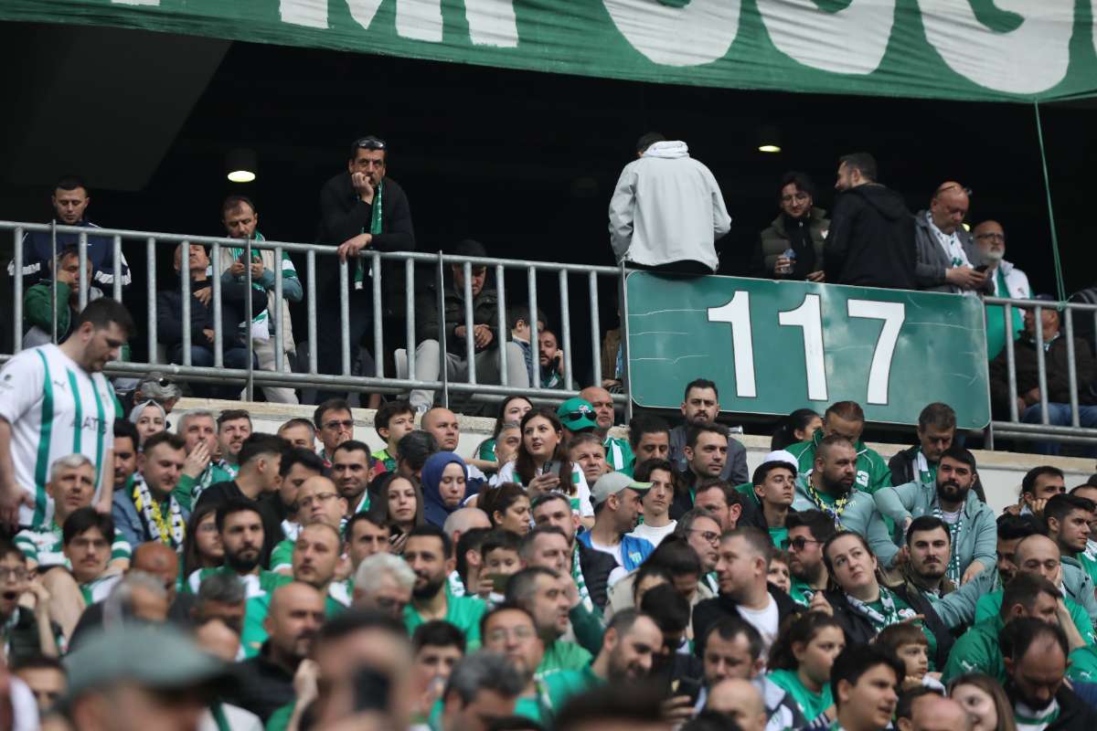 (FOTO GALERİ) BURSASPOR - 23 ELAZIĞ FK TARAFTAR FOTOĞRAFLARI - 2