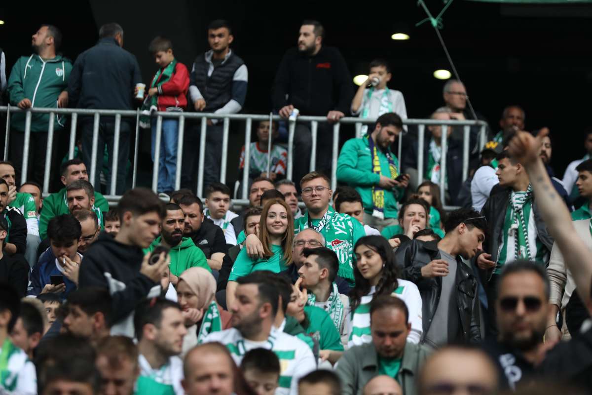 (FOTO GALERİ) BURSASPOR - 23 ELAZIĞ FK TARAFTAR FOTOĞRAFLARI - 2