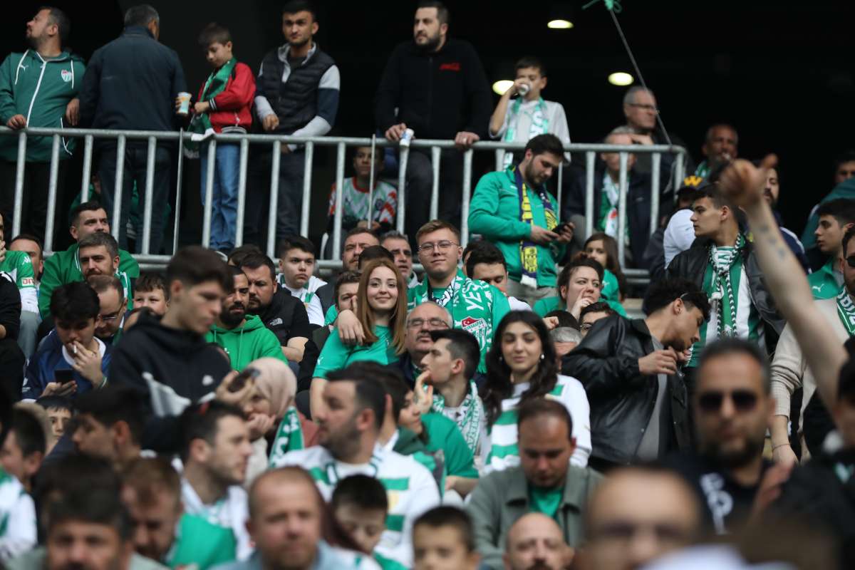(FOTO GALERİ) BURSASPOR - 23 ELAZIĞ FK TARAFTAR FOTOĞRAFLARI - 2