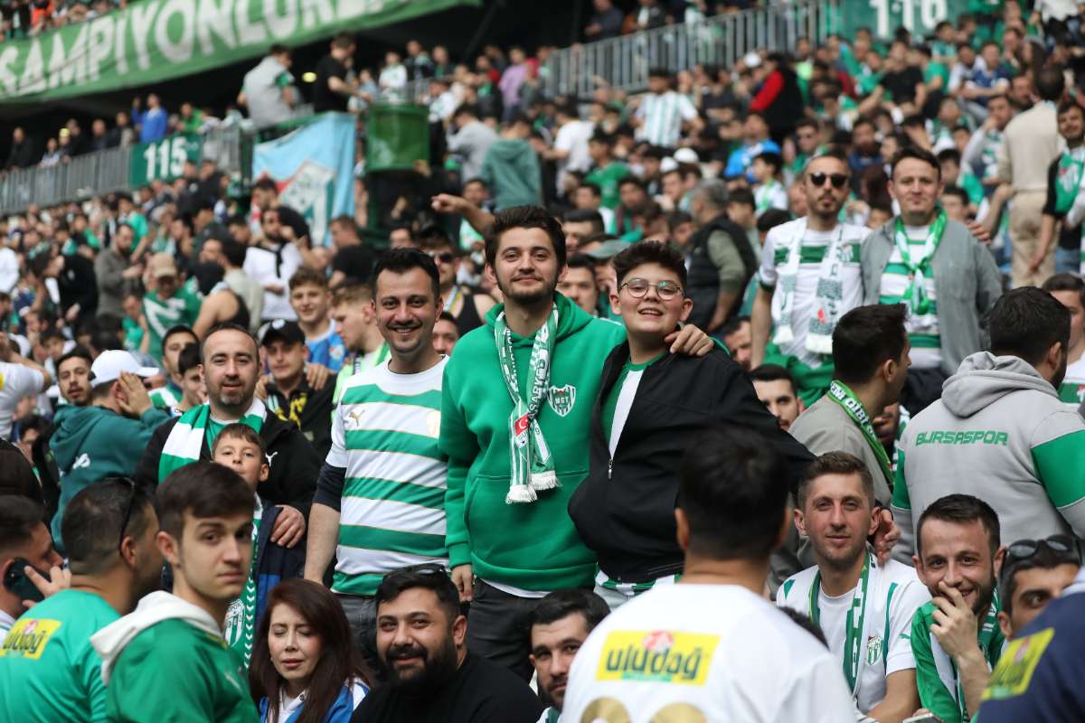 (FOTO GALERİ) BURSASPOR - 23 ELAZIĞ FK TARAFTAR FOTOĞRAFLARI - 2