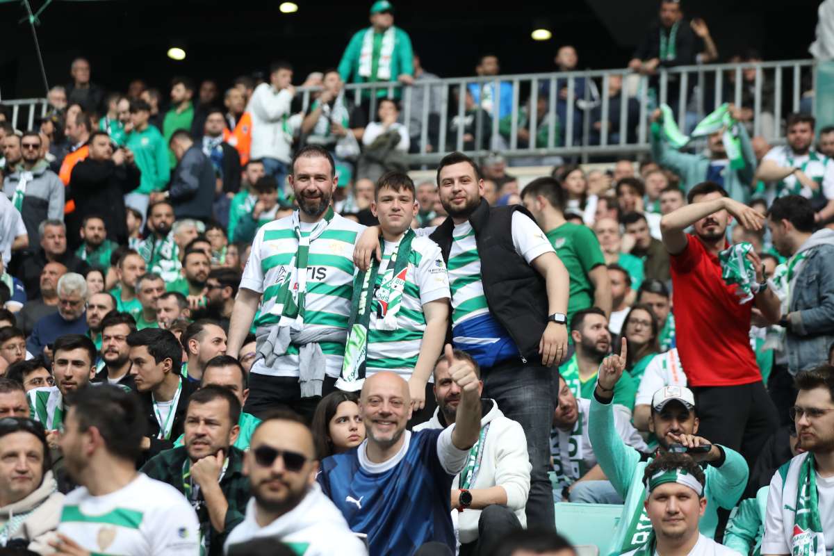 (FOTO GALERİ) BURSASPOR - 23 ELAZIĞ FK TARAFTAR FOTOĞRAFLARI - 2