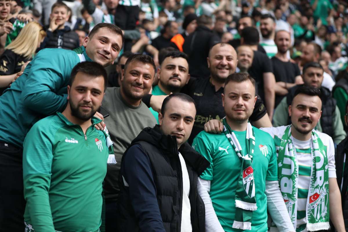 (FOTO GALERİ) BURSASPOR - 23 ELAZIĞ FK TARAFTAR FOTOĞRAFLARI - 2