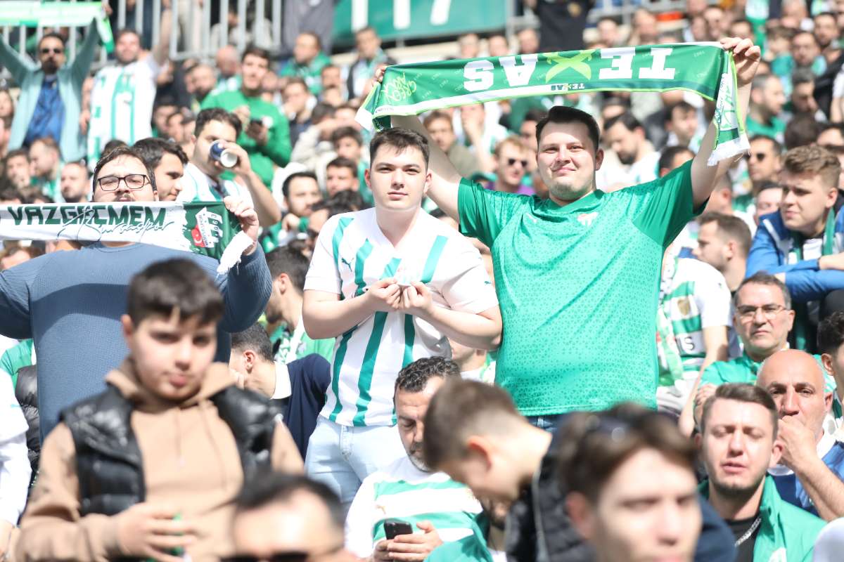 (FOTO GALERİ) BURSASPOR - 23 ELAZIĞ FK TARAFTAR FOTOĞRAFLARI - 2