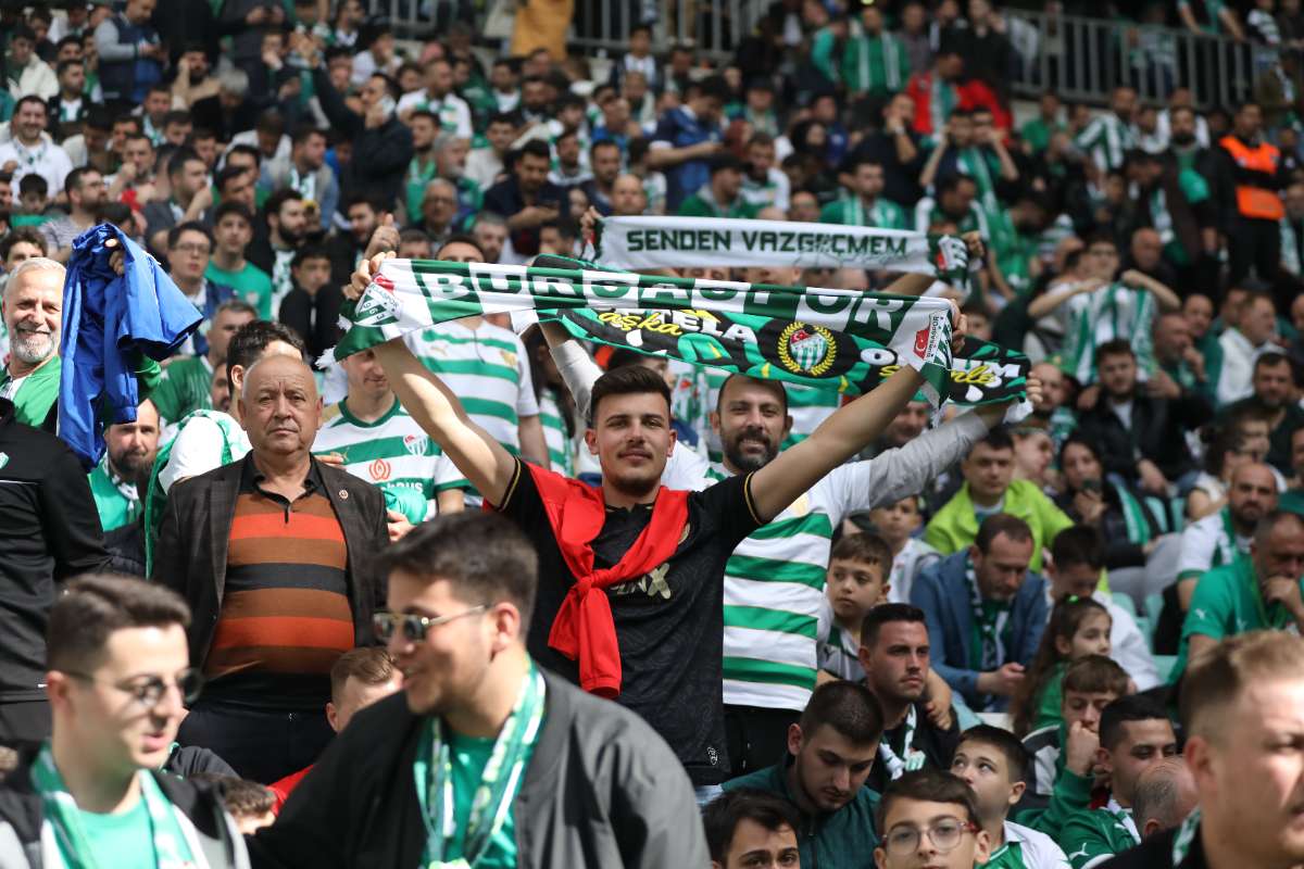 (FOTO GALERİ) BURSASPOR - 23 ELAZIĞ FK TARAFTAR FOTOĞRAFLARI - 2