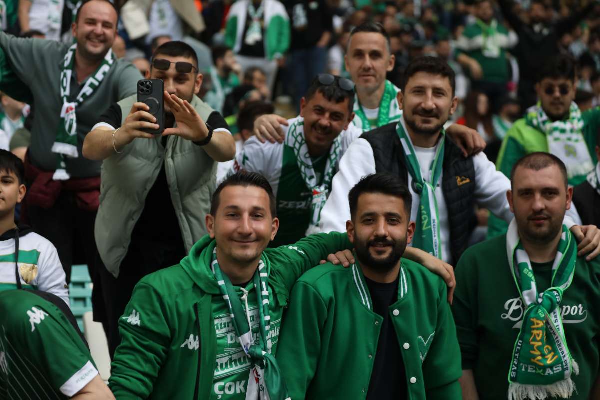 (FOTO GALERİ) BURSASPOR - 23 ELAZIĞ FK TARAFTAR FOTOĞRAFLARI - 2