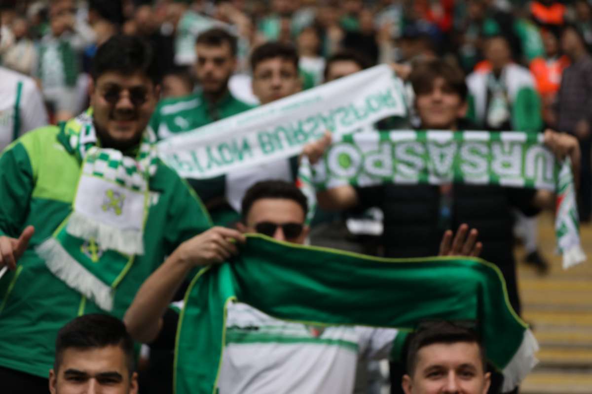 (FOTO GALERİ) BURSASPOR - 23 ELAZIĞ FK TARAFTAR FOTOĞRAFLARI - 2