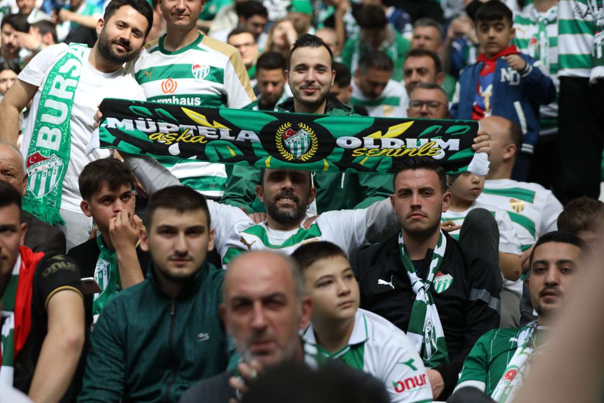 (FOTO GALERİ) BURSASPOR - 23 ELAZIĞ FK TARAFTAR FOTOĞRAFLARI - 2