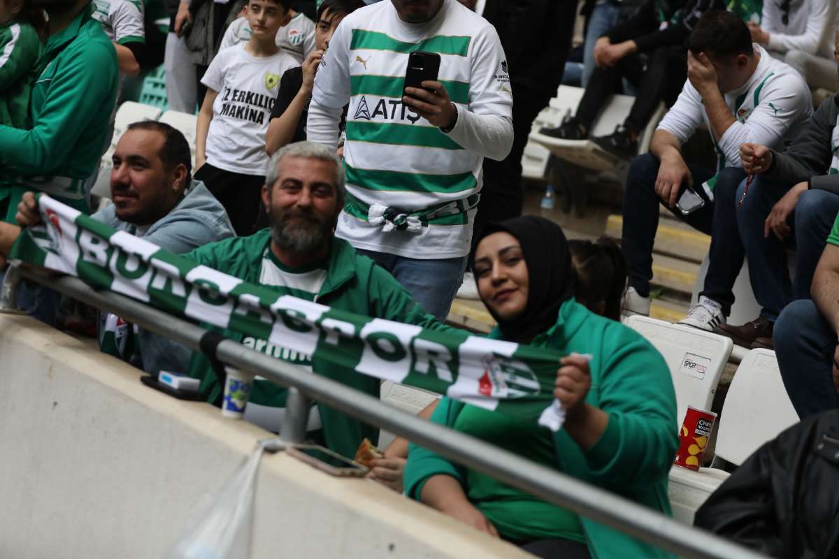 (FOTO GALERİ) BURSASPOR - 23 ELAZIĞ FK TARAFTAR FOTOĞRAFLARI - 2