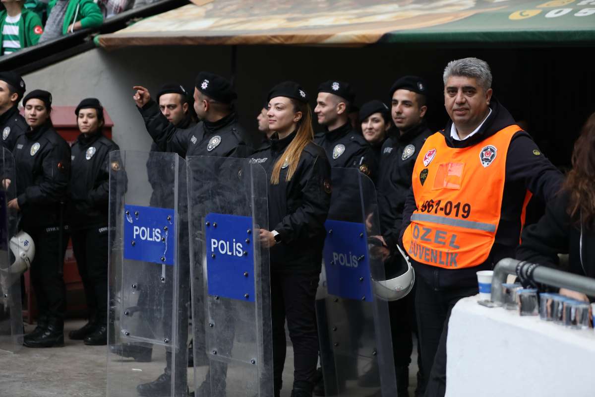 (FOTO GALERİ) BURSASPOR - 23 ELAZIĞ FK TARAFTAR FOTOĞRAFLARI - 2