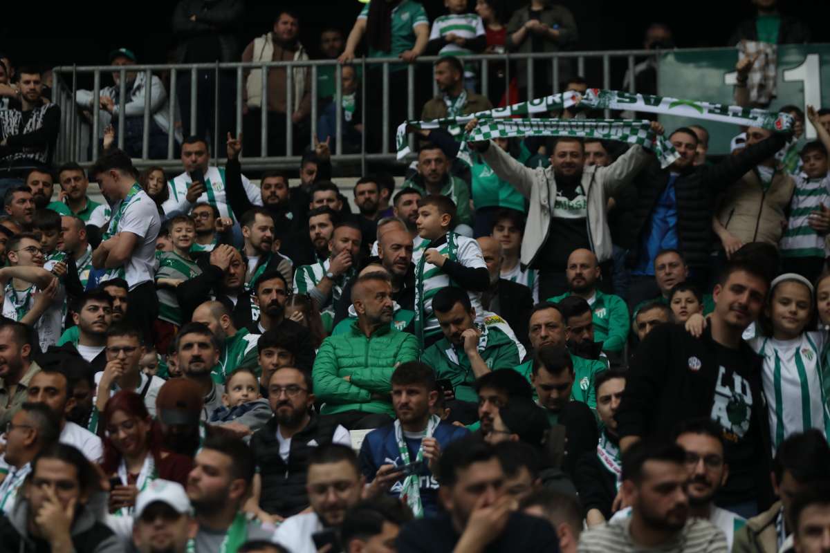 (FOTO GALERİ) BURSASPOR - 23 ELAZIĞ FK TARAFTAR FOTOĞRAFLARI - 2