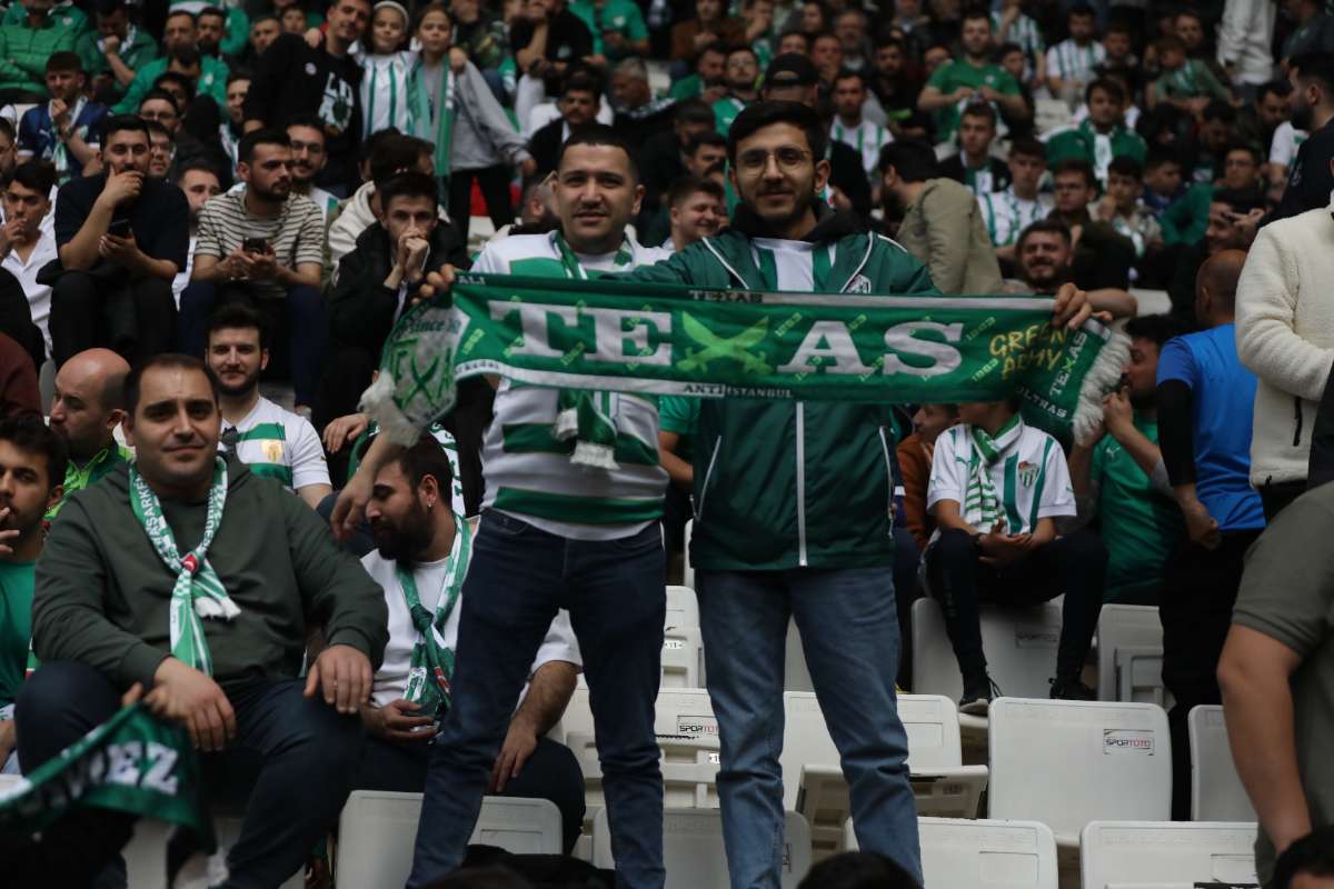 (FOTO GALERİ) BURSASPOR - 23 ELAZIĞ FK TARAFTAR FOTOĞRAFLARI - 2