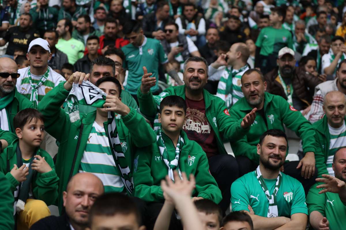(FOTO GALERİ) BURSASPOR - 23 ELAZIĞ FK TARAFTAR FOTOĞRAFLARI - 2