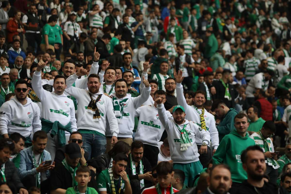 (FOTO GALERİ) BURSASPOR - 23 ELAZIĞ FK TARAFTAR FOTOĞRAFLARI - 2