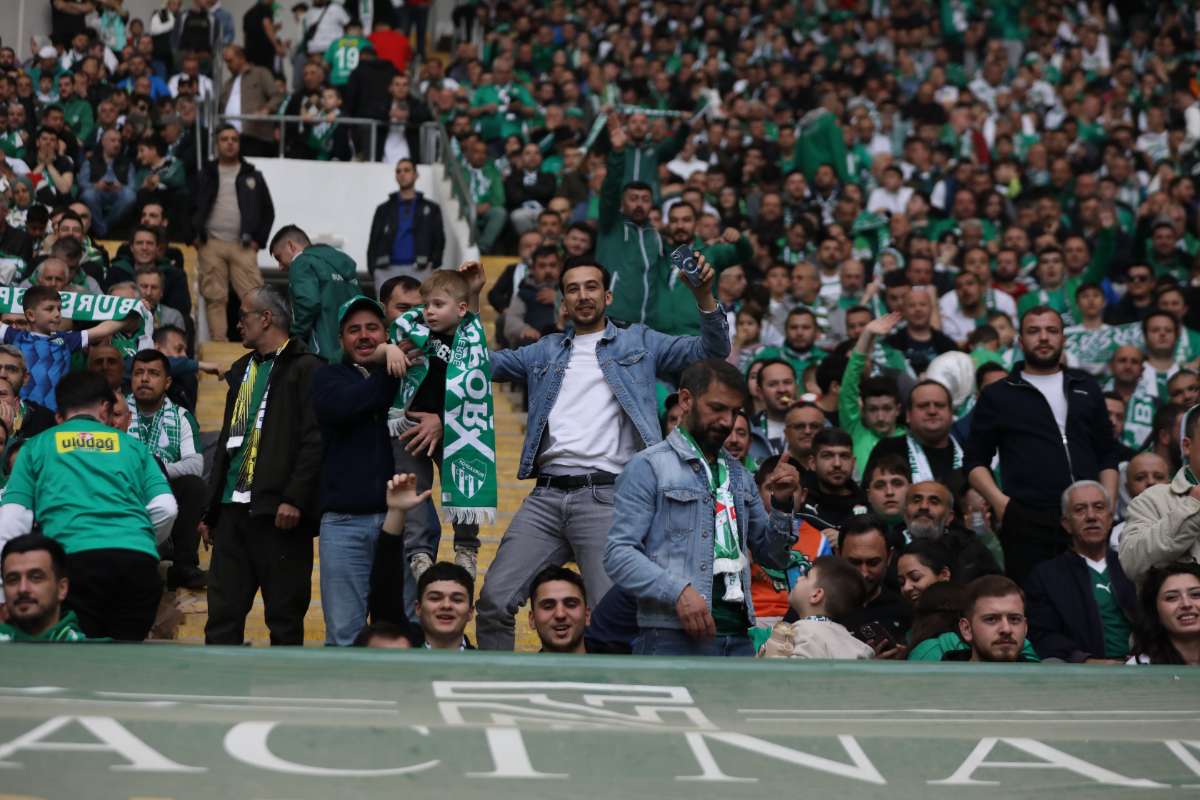 (FOTO GALERİ) BURSASPOR - 23 ELAZIĞ FK TARAFTAR FOTOĞRAFLARI - 2