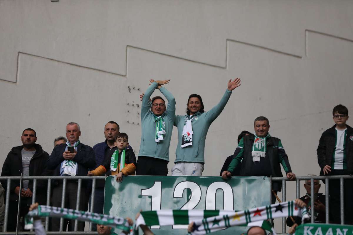 (FOTO GALERİ) BURSASPOR - 23 ELAZIĞ FK TARAFTAR FOTOĞRAFLARI - 2