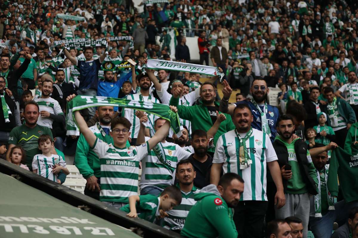 (FOTO GALERİ) BURSASPOR - 23 ELAZIĞ FK TARAFTAR FOTOĞRAFLARI - 2