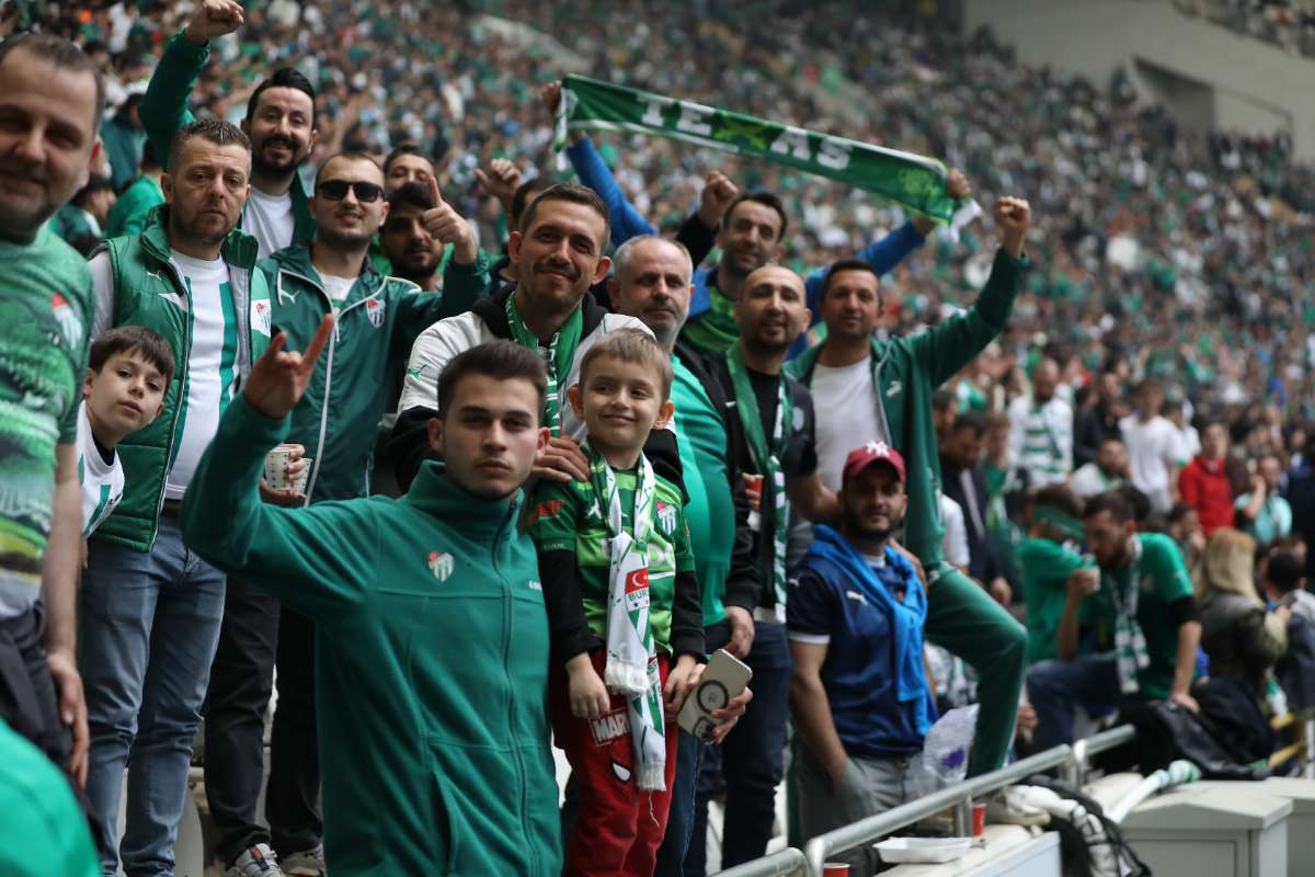 (FOTO GALERİ) BURSASPOR - 23 ELAZIĞ FK TARAFTAR FOTOĞRAFLARI - 2