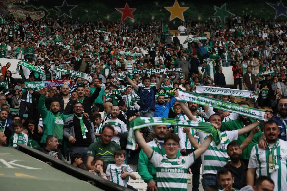 (FOTO GALERİ) BURSASPOR - 23 ELAZIĞ FK TARAFTAR FOTOĞRAFLARI - 2