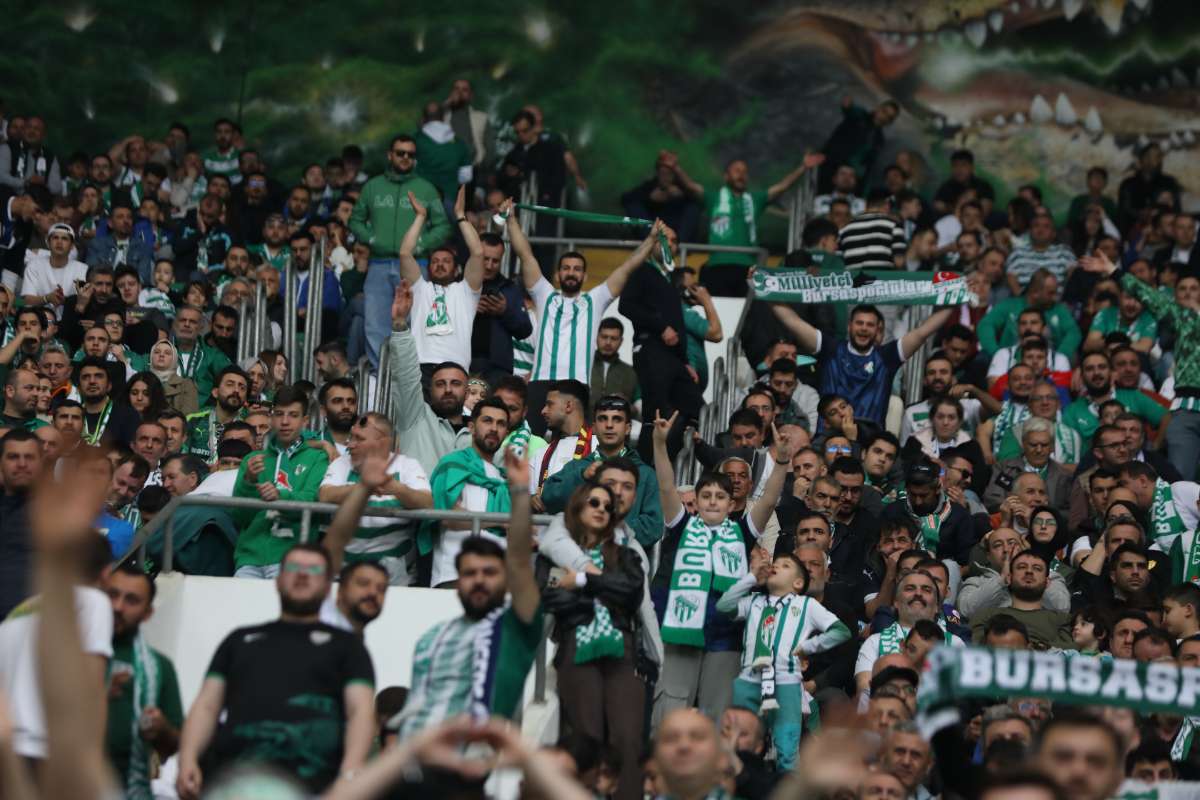 (FOTO GALERİ) BURSASPOR - 23 ELAZIĞ FK TARAFTAR FOTOĞRAFLARI - 2