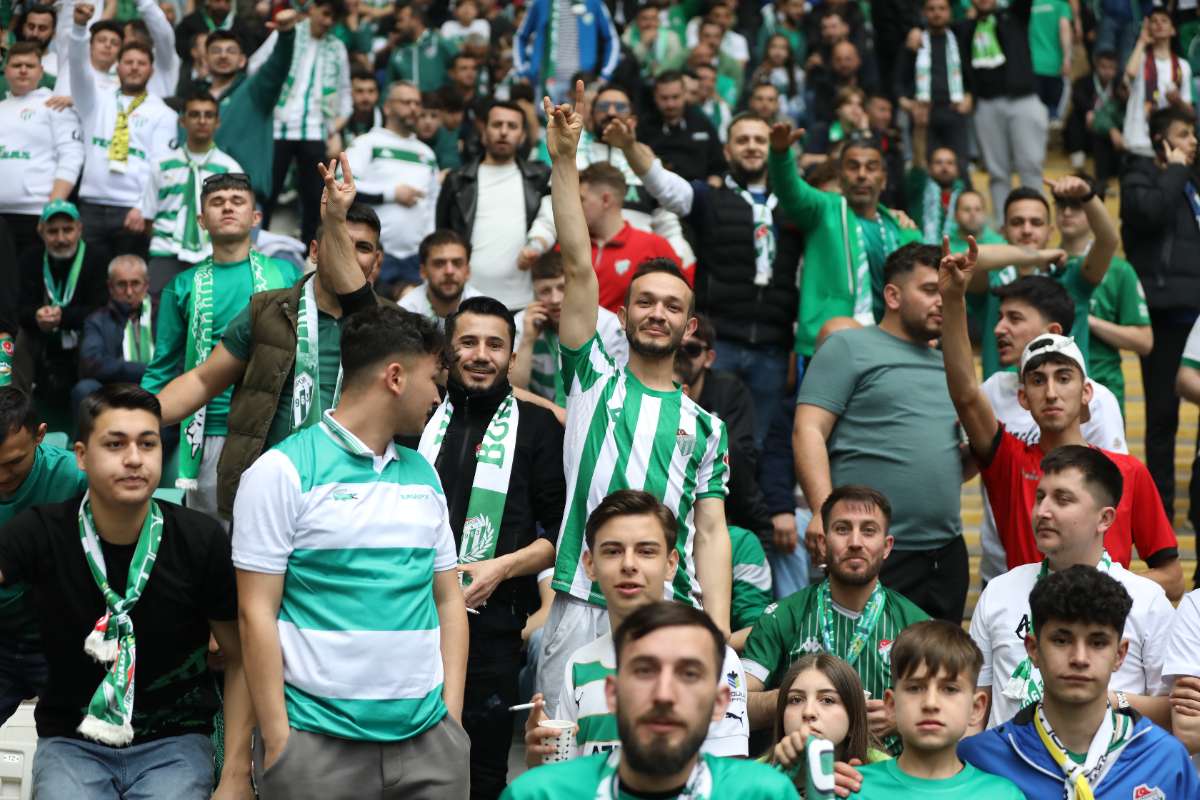 (FOTO GALERİ) BURSASPOR - 23 ELAZIĞ FK TARAFTAR FOTOĞRAFLARI - 2
