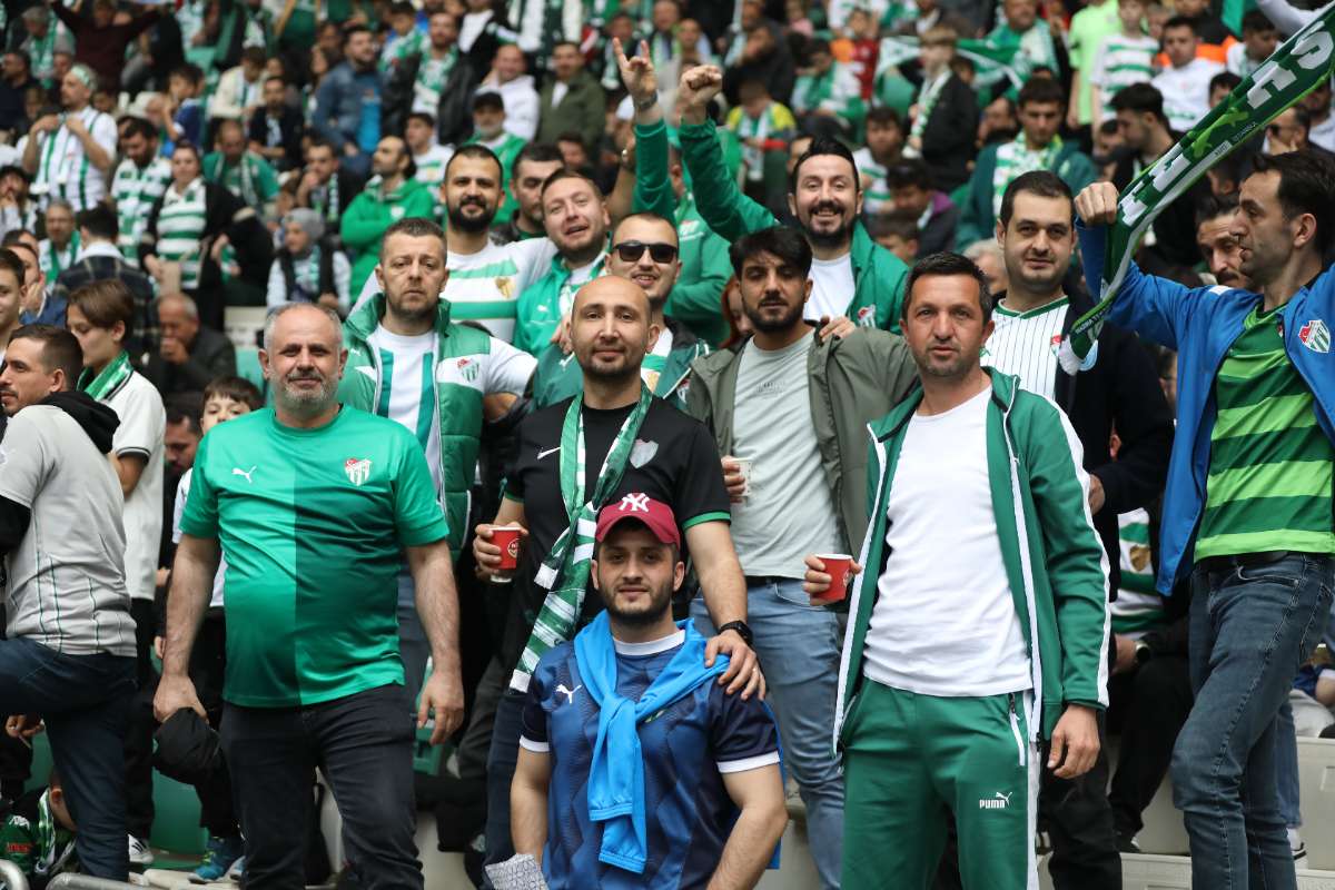 (FOTO GALERİ) BURSASPOR - 23 ELAZIĞ FK TARAFTAR FOTOĞRAFLARI - 2