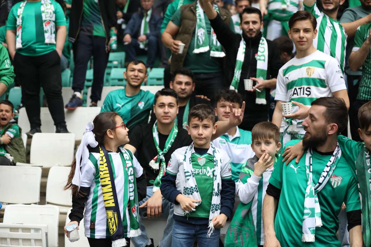 (FOTO GALERİ) BURSASPOR - 23 ELAZIĞ FK TARAFTAR FOTOĞRAFLARI - 2
