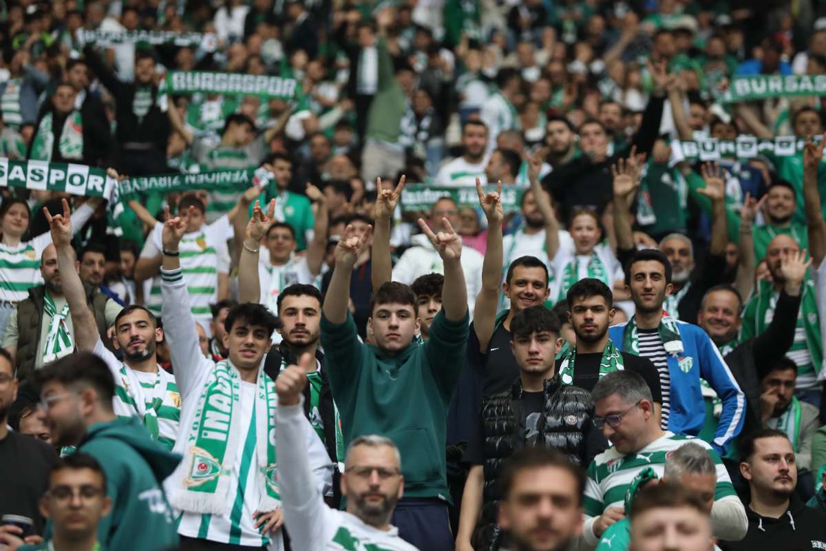 (FOTO GALERİ) BURSASPOR - 23 ELAZIĞ FK TARAFTAR FOTOĞRAFLARI - 2