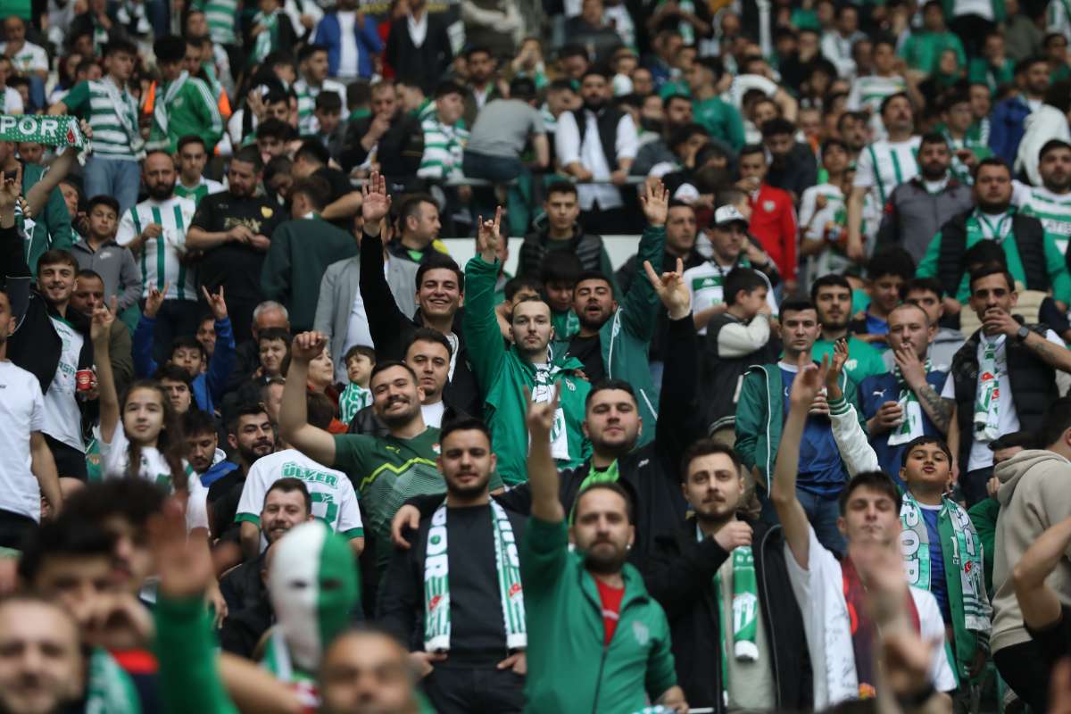 (FOTO GALERİ) BURSASPOR - 23 ELAZIĞ FK TARAFTAR FOTOĞRAFLARI - 2