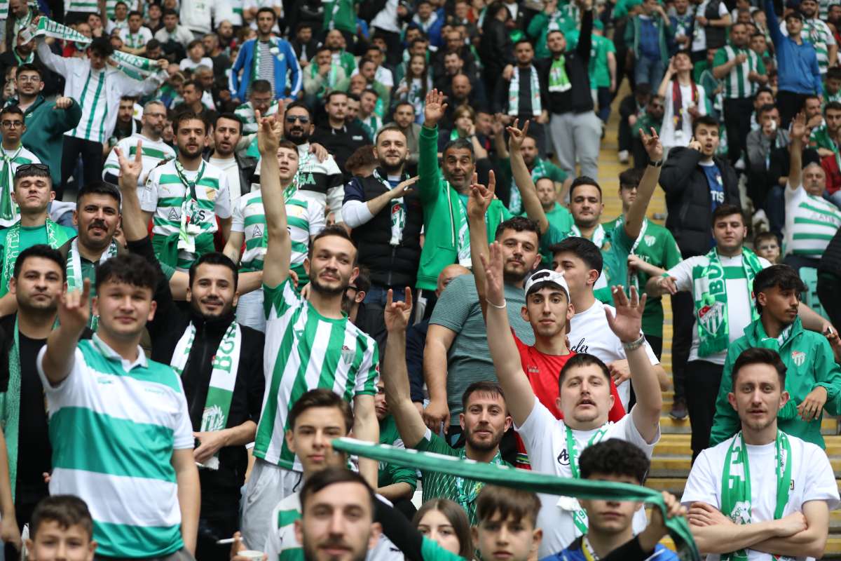 (FOTO GALERİ) BURSASPOR - 23 ELAZIĞ FK TARAFTAR FOTOĞRAFLARI - 2