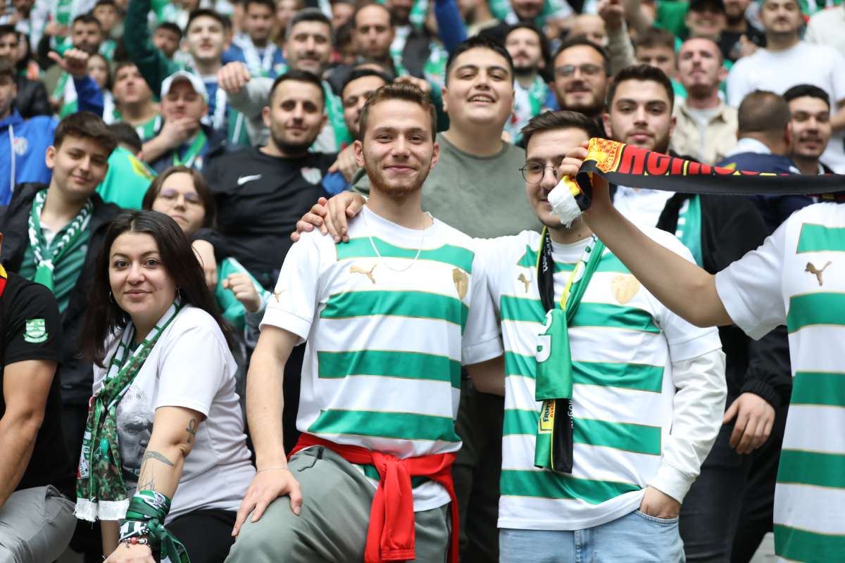 (FOTO GALERİ) BURSASPOR - 23 ELAZIĞ FK TARAFTAR FOTOĞRAFLARI - 2