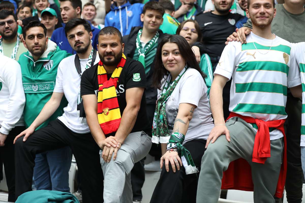 (FOTO GALERİ) BURSASPOR - 23 ELAZIĞ FK TARAFTAR FOTOĞRAFLARI - 2