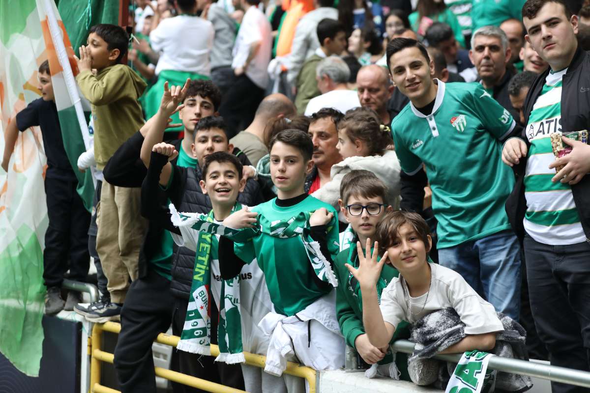 (FOTO GALERİ) BURSASPOR - 23 ELAZIĞ FK TARAFTAR FOTOĞRAFLARI - 2