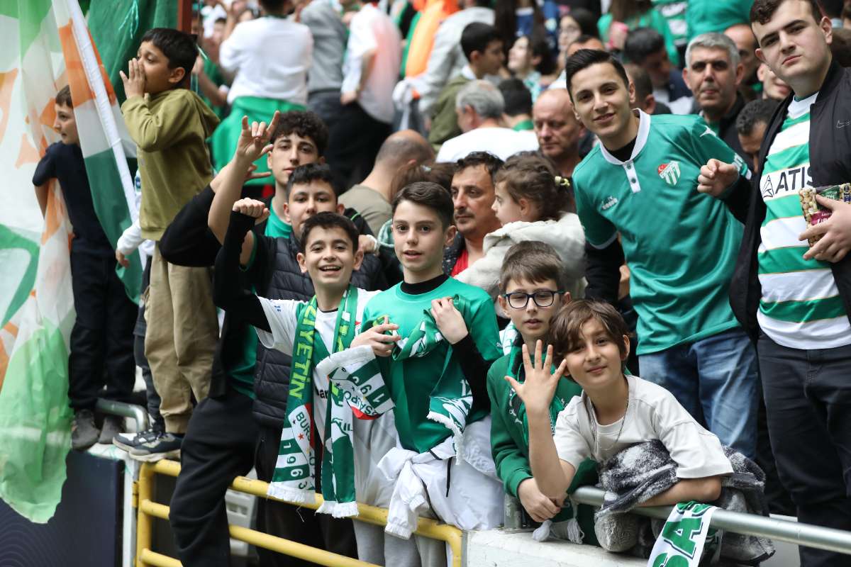 (FOTO GALERİ) BURSASPOR - 23 ELAZIĞ FK TARAFTAR FOTOĞRAFLARI - 2