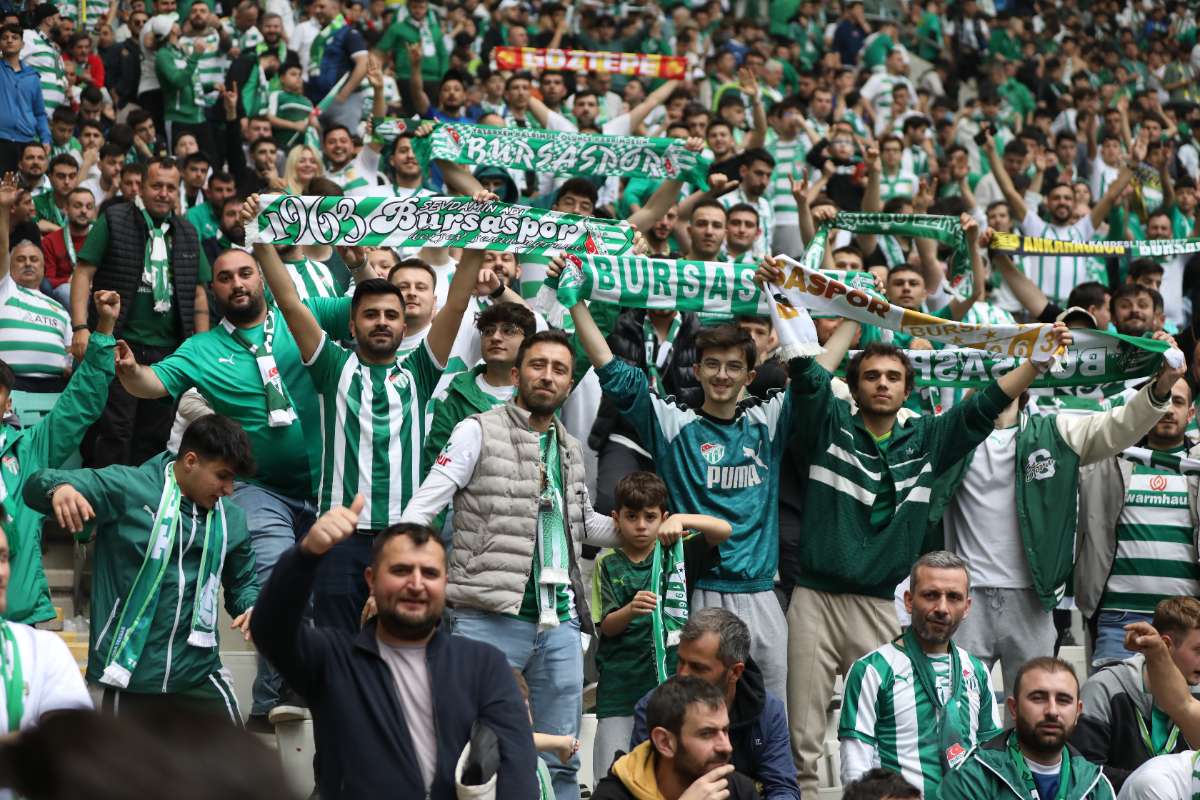 (FOTO GALERİ) BURSASPOR - 23 ELAZIĞ FK TARAFTAR FOTOĞRAFLARI - 2
