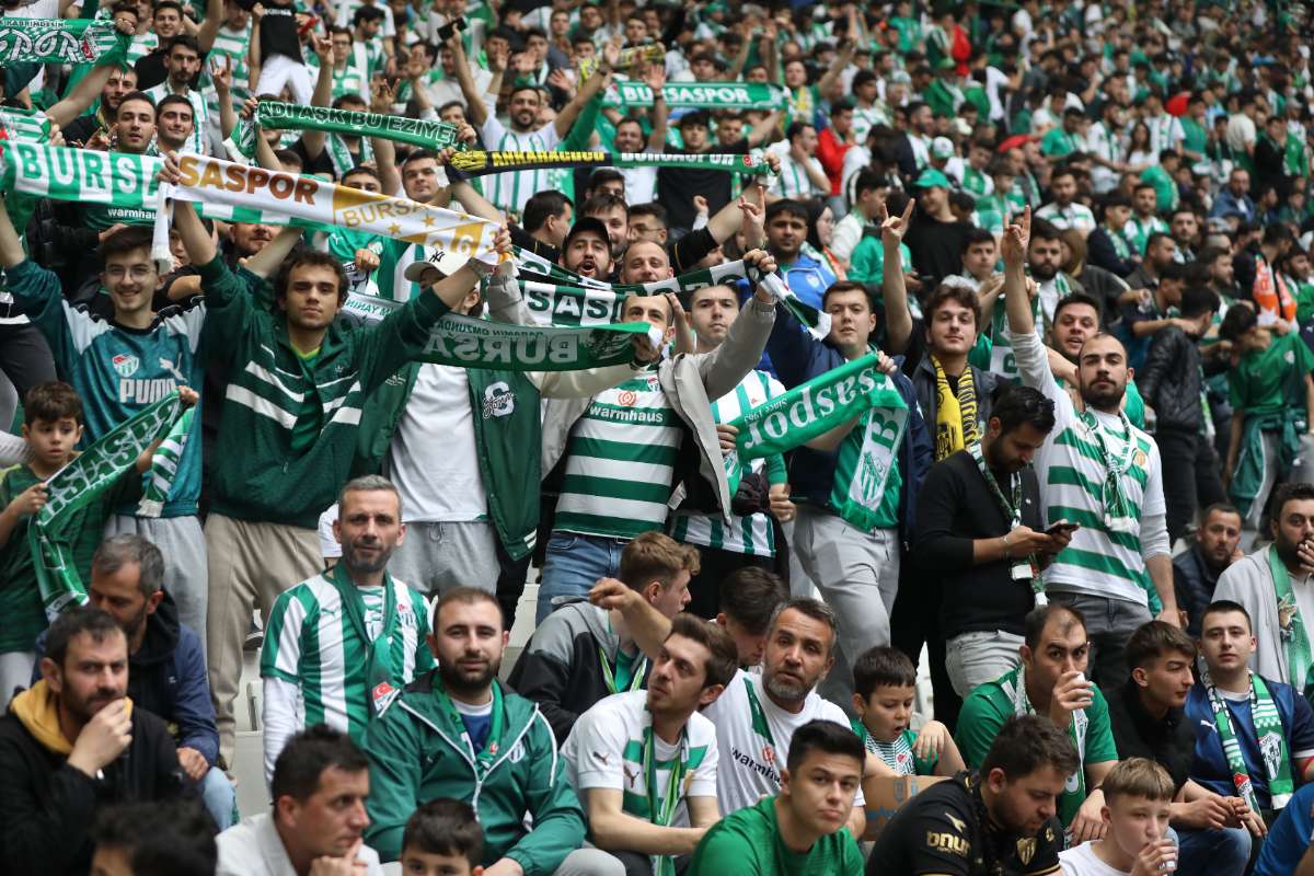 (FOTO GALERİ) BURSASPOR - 23 ELAZIĞ FK TARAFTAR FOTOĞRAFLARI - 2