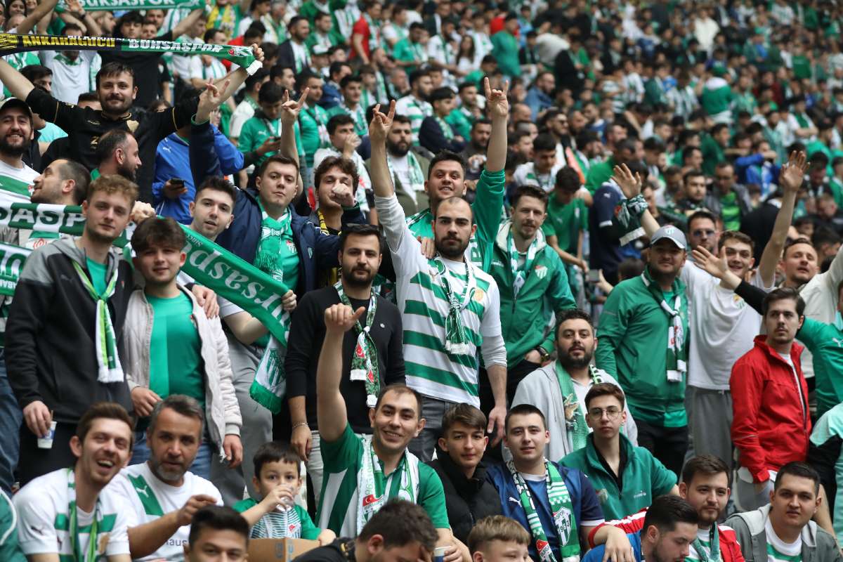 (FOTO GALERİ) BURSASPOR - 23 ELAZIĞ FK TARAFTAR FOTOĞRAFLARI - 2