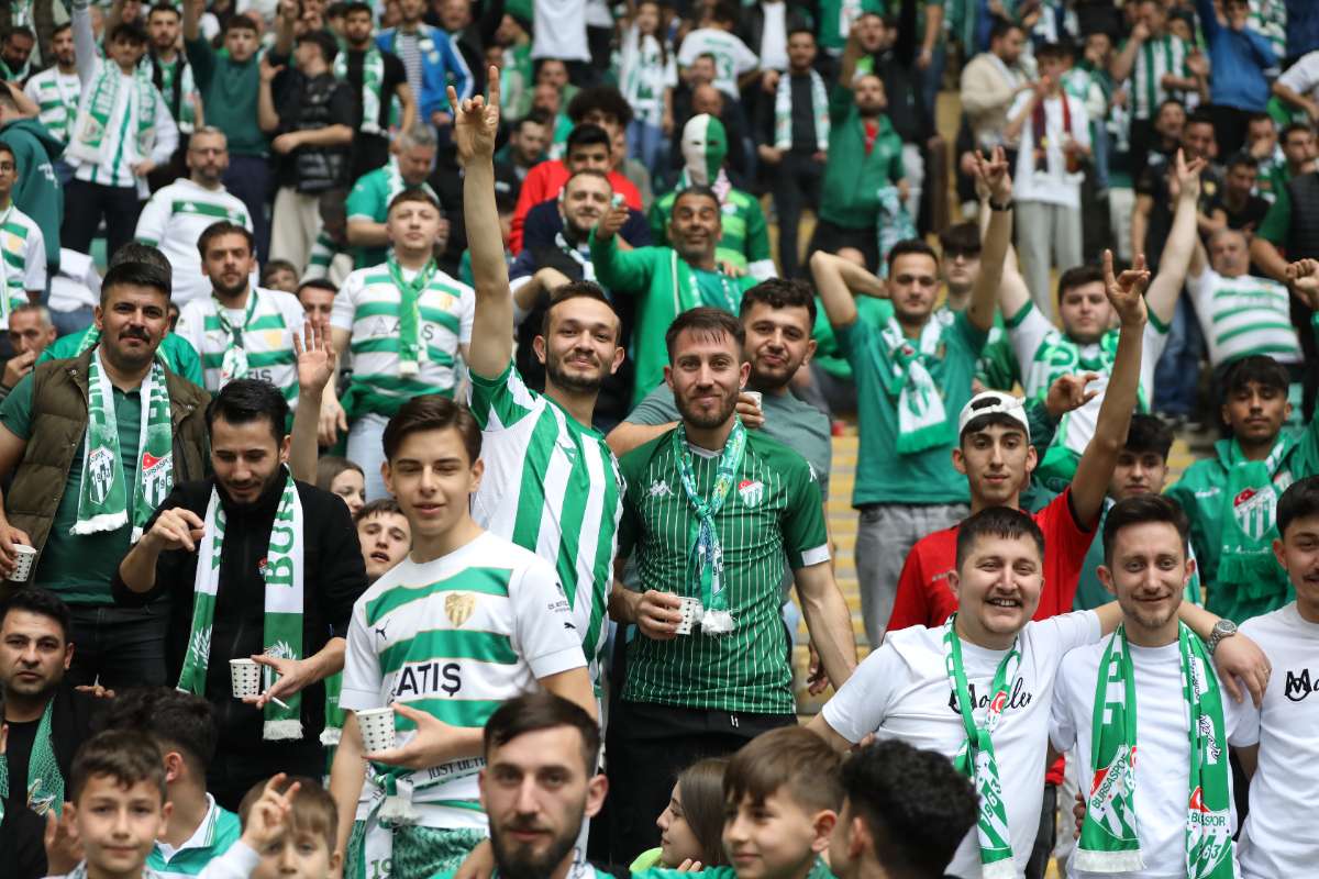(FOTO GALERİ) BURSASPOR - 23 ELAZIĞ FK TARAFTAR FOTOĞRAFLARI - 2