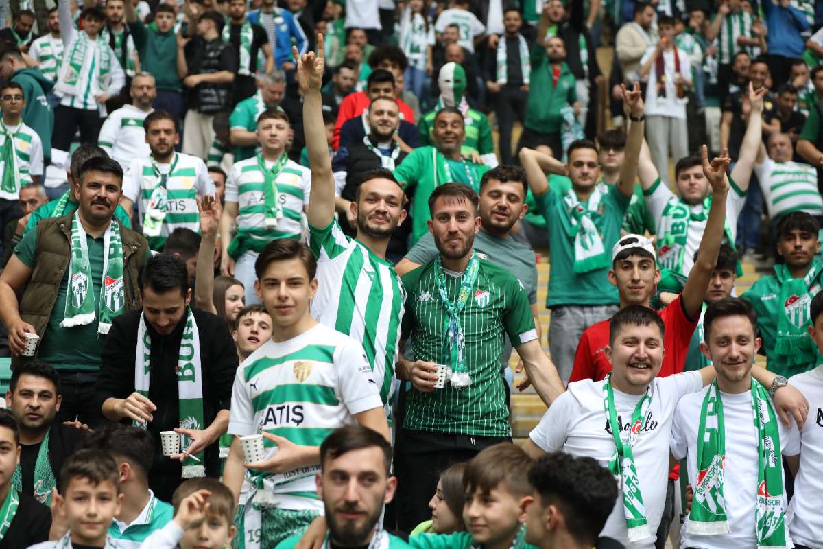 (FOTO GALERİ) BURSASPOR - 23 ELAZIĞ FK TARAFTAR FOTOĞRAFLARI - 2