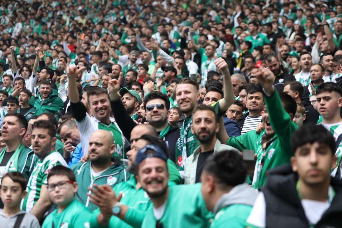 (FOTO GALERİ) BURSASPOR - 23 ELAZIĞ FK TARAFTAR FOTOĞRAFLARI - 2