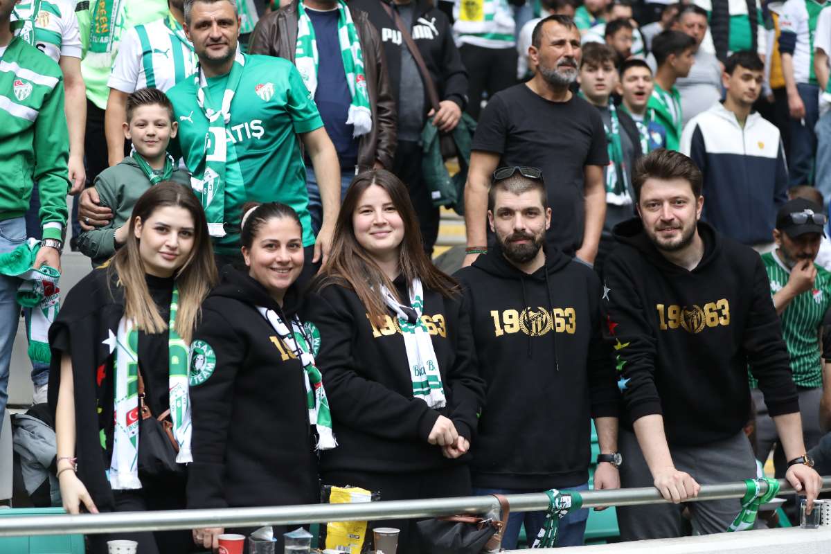 (FOTO GALERİ) BURSASPOR - 23 ELAZIĞ FK TARAFTAR FOTOĞRAFLARI - 2