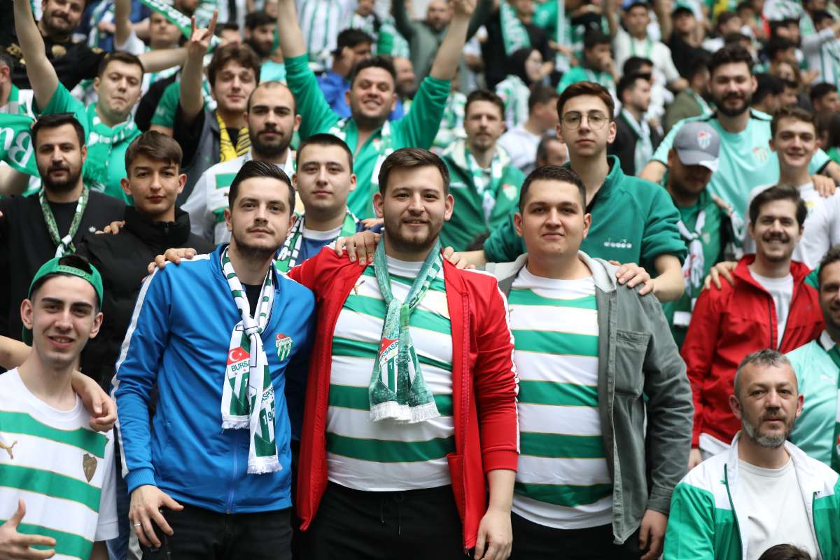 (FOTO GALERİ) BURSASPOR - 23 ELAZIĞ FK TARAFTAR FOTOĞRAFLARI - 2
