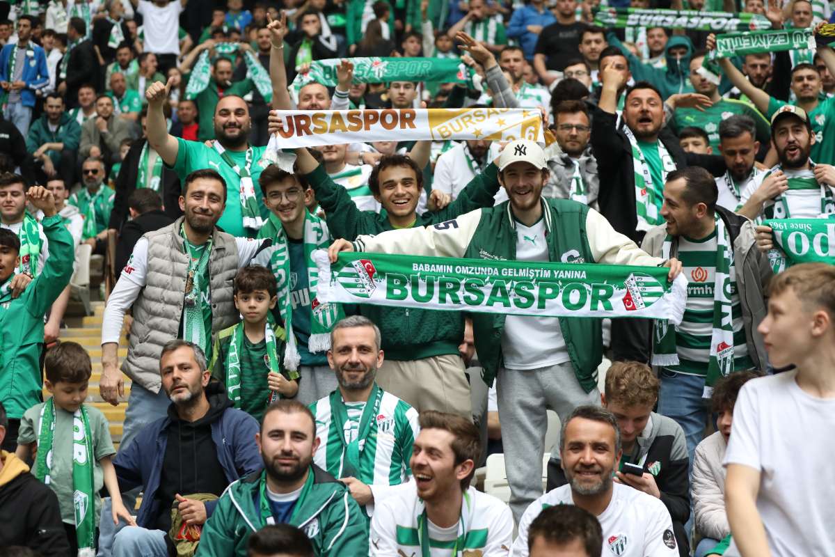 (FOTO GALERİ) BURSASPOR - 23 ELAZIĞ FK TARAFTAR FOTOĞRAFLARI - 2
